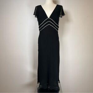 BCBGMaxAzria Sheer Layer Silk Black And White V-Neck Dress Women’s Size 8